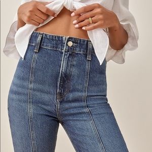 Reformation size 26 seamed jeans
